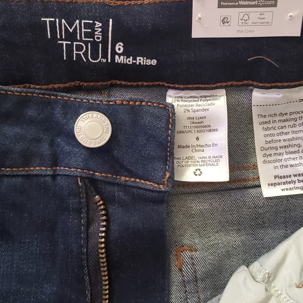 Time and Tru Women's Dark Blue Denim Bermudas - Picture 3 of 3
